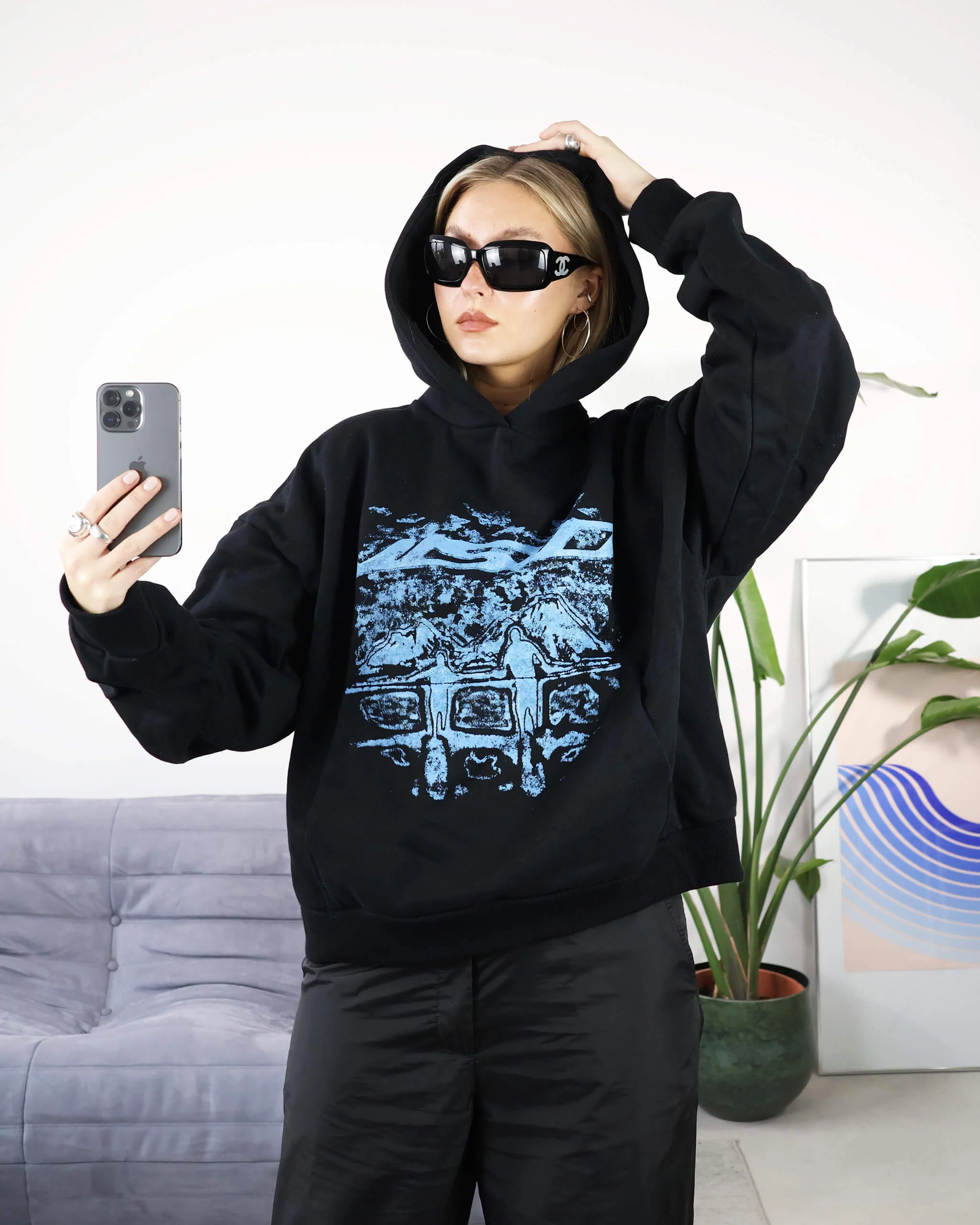 SOULS HOODIE BLACK - Image 4